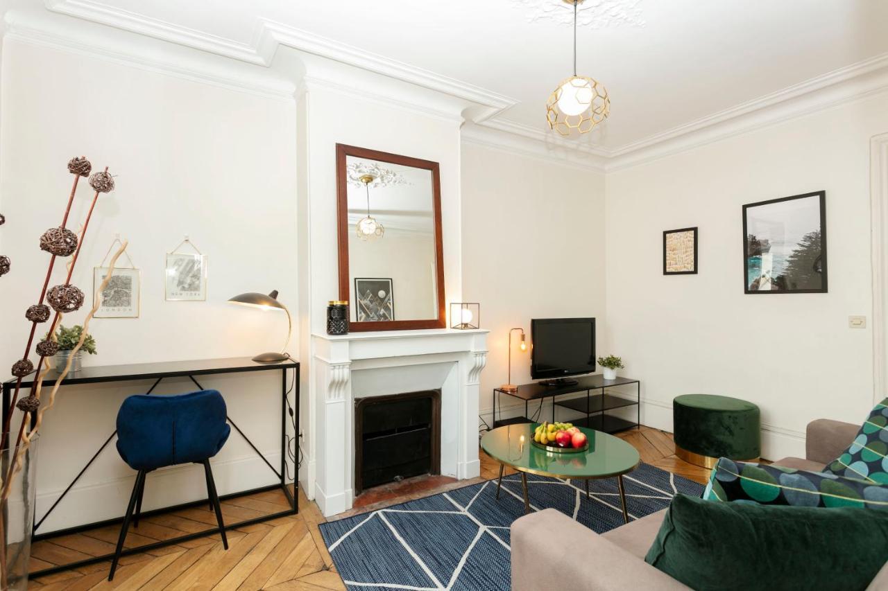 Latin Quarter With Balcony - Cityapartmentstay Paris Luaran gambar